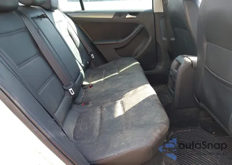 2013 Volkswagen Jetta 2.0L Tdi from USA, damaged, VIN 3VWLL7AJXDM244453